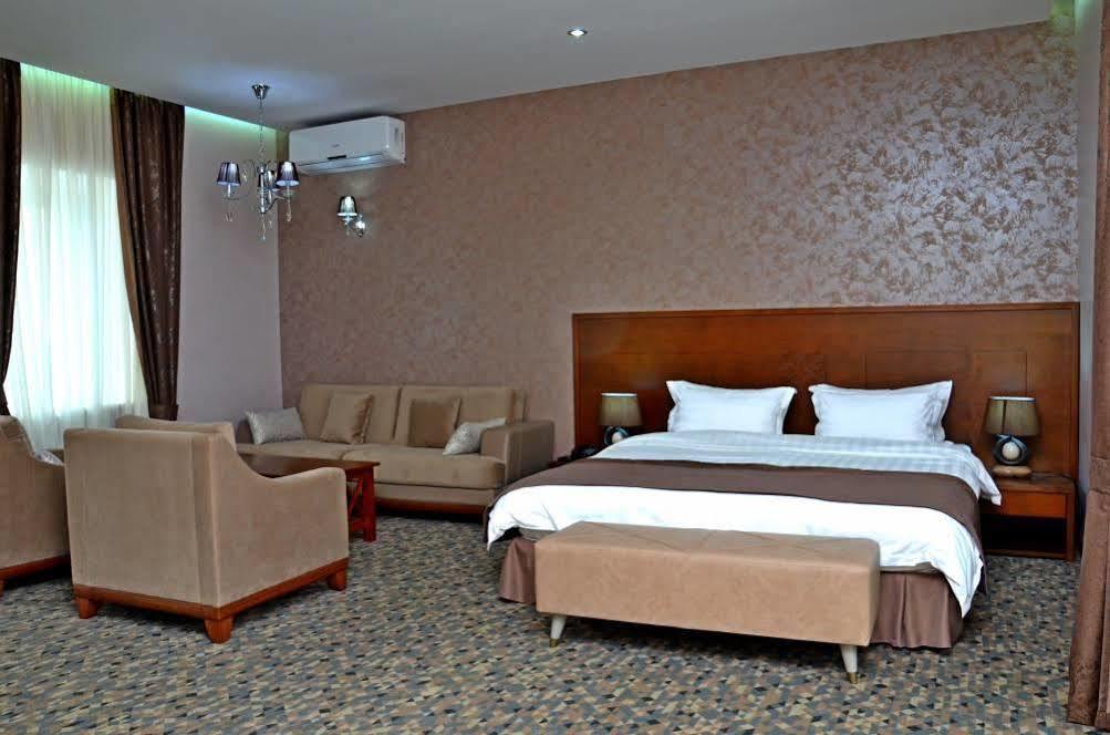 Old Metekhi Hotel Tiflis Dış mekan fotoğraf