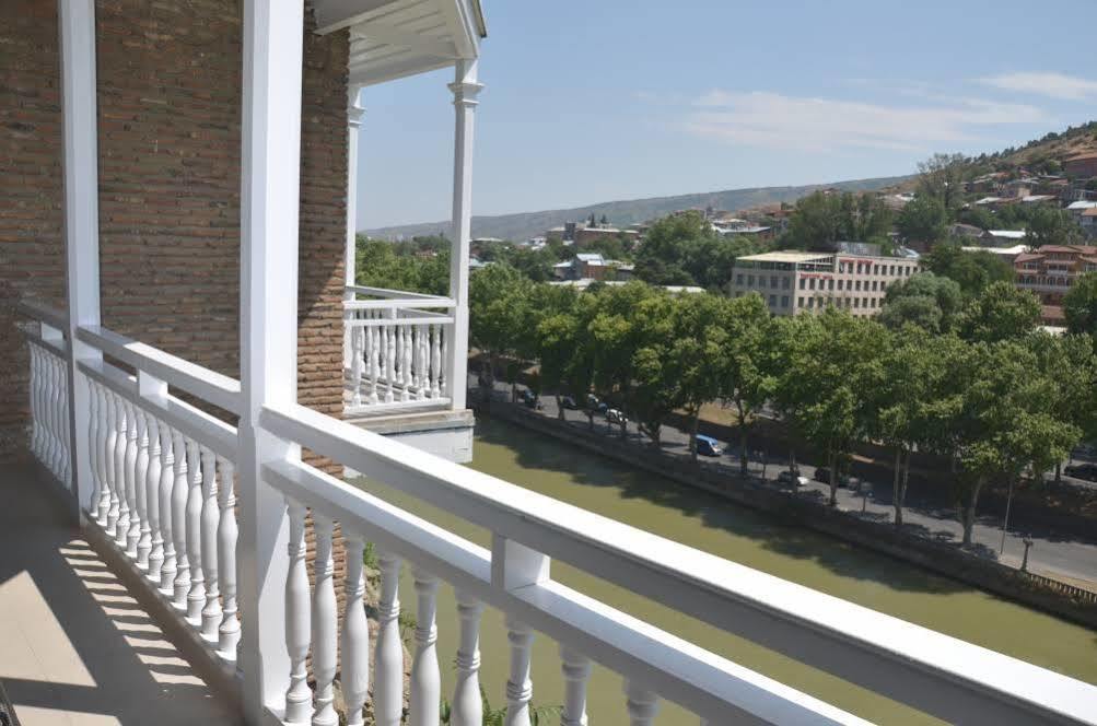 Old Metekhi Hotel Tiflis Dış mekan fotoğraf