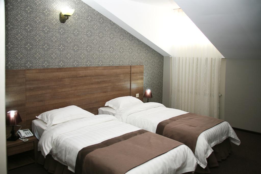 Old Metekhi Hotel Tiflis Dış mekan fotoğraf