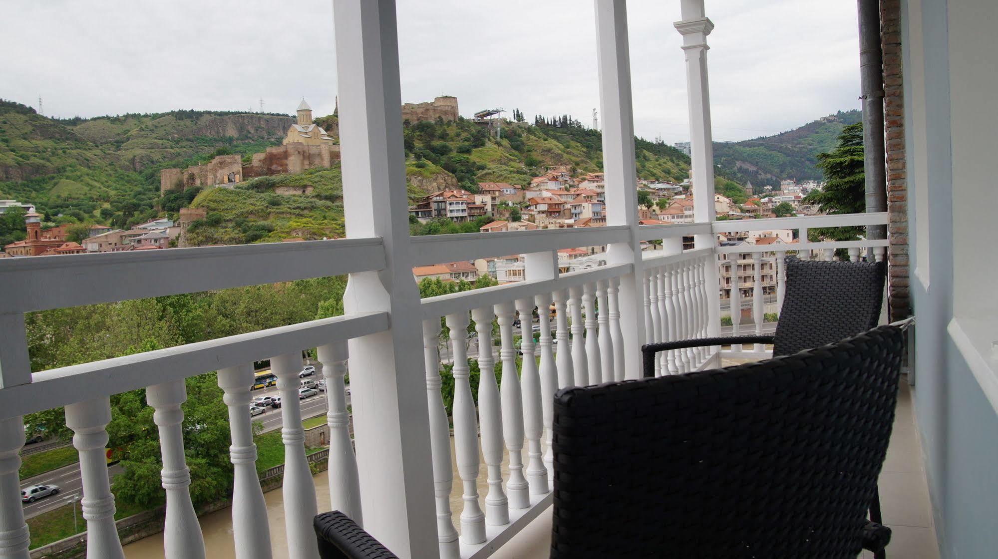 Old Metekhi Hotel Tiflis Dış mekan fotoğraf